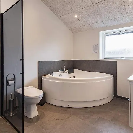 Tatil Evi 10 Person In Idestrup-by Traum Bøtø By